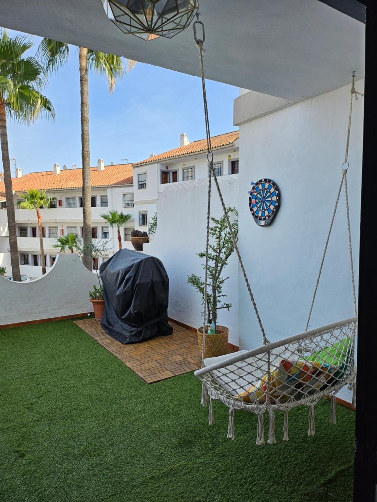 Apartamento En Mijas Con Terraza, Capacidad Para 5 Personas Con Piscina De Temporada Malaga Exterior photo